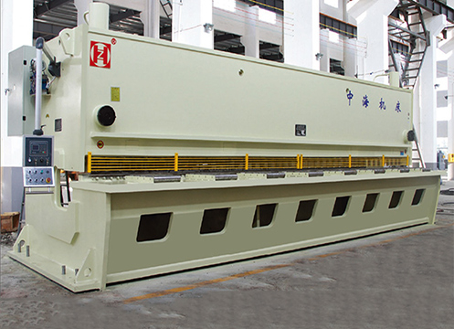 QC11Y系列數(shù)控液壓閘式剪板機